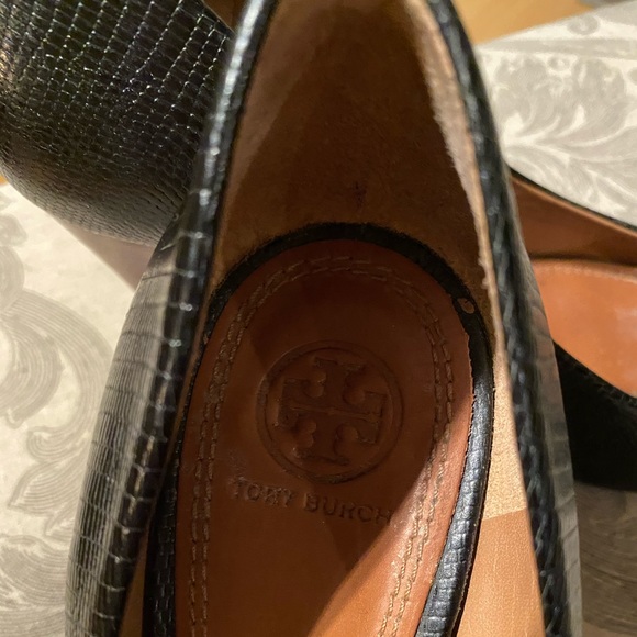 Tory Burch Wedge Heels Size 10 “like new” - Picture 6 of 8